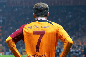 Galatasaray'da Okan Buruk'tan Kerem Aktüroğlu kararı 1 galatasarayda-okan-buruktan-kerem-akturoglu-karari-SLrFeLUl.gif