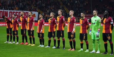 galatasarayda-okan-buruktan-kupa-rotasyonu-KY7Kge1F.jpg