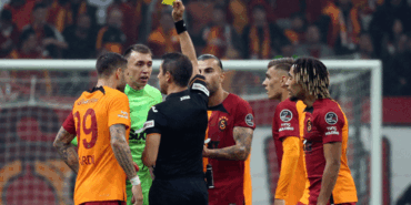 galatasarayda-oyunculara-uyari-hakemlerden-uzak-durun-y3HqXlxW.gif