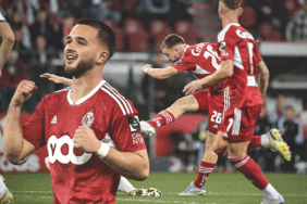 Galatasaray'ın gündemideki Nicolas Raskin'den transfer açıklaması: Görüşmeler iyi gidiyor 2 galatasarayin-gundemideki-nicolas-raskinden-transfer-aciklamasi-gorusmeler-iyi-gidiyor-MfSv5bpp.gif