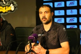 Hasan Özer: İkinci golü kabul etmiyorum. Böyle bir faul yok, çalınamaz! 6 hasan-ozer-ikinci-golu-kabul-etmiyorum-boyle-bir-faul-yok-calinamaz-DlDhDUjR.jpg