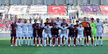 izmir-derbisinde-tarihi-kare-ppAQOXJ9.jpg