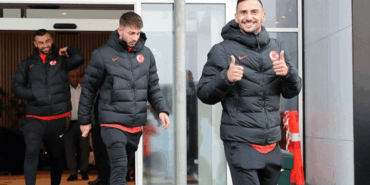 kayserisporlu-onur-bulut-icin-transfer-aciklamasi-trabzonspor-ve-galatasaray-pg7TPWDy.gif