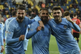 Manisa FK zincir kırdı 5 manisa-fk-zincir-kirdi-QOUTRt7T.jpg