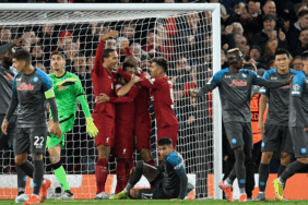 (ÖZET) Liverpool-Napoli maç sonucu: 2-0 2 ozet-liverpool-napoli-mac-sonucu-2-0-1bvyQnik.gif