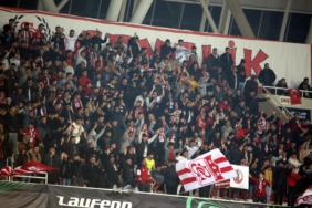 Sivasspor'dan Slavia Prag'a 300 bilet 4 sivasspordan-slavia-praga-300-bilet-IbPNCDPk.jpg