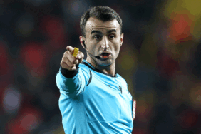 Süper Lig'de 14. haftanın hakemleri açıkladı 5 super-ligde-14-haftanin-hakemleri-acikladi-h2F1JdKB.gif