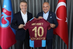 tff-baskani-mehmet-buyukeksiden-trabzonspora-ziyaret-vVeNtlh6.jpg