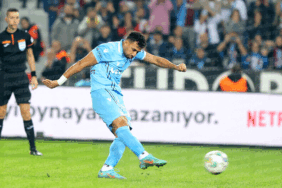 Trabzonspor'lu Trezeguet: Kazanmayı hak etmiştik 7 trabzonsporlu-trezeguet-kazanmayi-hak-etmistik-QHNVbTLl.gif