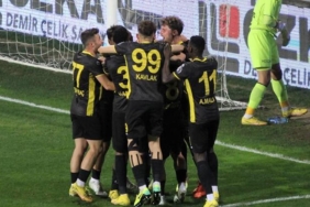 Yeni Malatyaspor deplasmanda farklı 4 yeni-malatyaspor-deplasmanda-farkli-hUJcb1tX.jpg