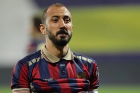 Ahmet İlhan Özek'in çabası yetmedi 17 ahmet-ilhan-ozekin-cabasi-yetmedi-Cbzres74.jpg