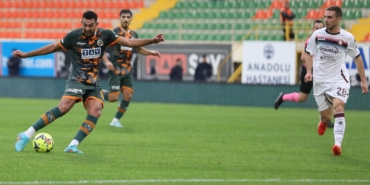 alanyaspor-salernitana-mac-sonucu-3-1-2QFXLeTu.jpg