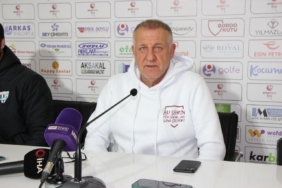 Bandırmaspor'da Mesut Bakkal'dan takıma övgü 1 bandirmasporda-mesut-bakkaldan-takima-ovgu-AJRr8Y2V.jpg