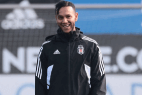Beşiktaş'ta Ghezzal ve Josef faktörü 3 besiktasta-ghezzal-ve-josef-faktoru-auAcMSjV.gif