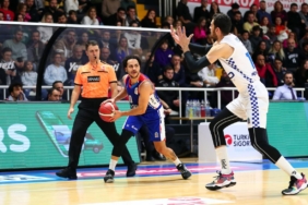buyukcekmece-basketbol-anadolu-efes-mac-sonucu-83-76-eNeVUMbZ.jpg