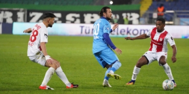 caykur-rizespor-pendikspor-mac-sonucu-1-1-YkkdE3pw.jpg