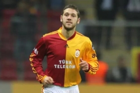 Eski Galatasaraylı'dan sürpriz transfer 5 eski-galatasaraylidan-surpriz-transfer-2tp4k6YG.jpg