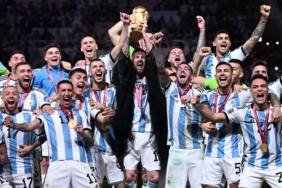 FANATİK ÖZEL | Slaven Bilic, Arjantin - Fransa finalini değerlendirdi: Hayat bu finalin içindeydi! (Dünya Kupası) 4 fanatik-ozel-slaven-bilic-arjantin-fransa-finalini-degerlendirdi-hayat-bu-finalin-icindeydi-dunya-kupasi-88Wxt87G.jpg