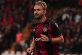Fatih Karagümrük'te sürpriz Caner Erkin gelişmesi 3 fatih-karagumrukte-surpriz-caner-erkin-gelismesi-tMGwX1Gc.jpg