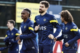 Fenerbahçe, Antalyaspor maçı hazırlıklarını sürdürdü 6 fenerbahce-antalyaspor-maci-hazirliklarini-surdurdu-BKnYXd5Q.jpg