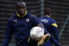 Fenerbahçe'de Bruma ve Lemoslu kamp başlıyor 3 fenerbahcede-bruma-ve-lemoslu-kamp-basliyor-tlmzL3lg.jpg