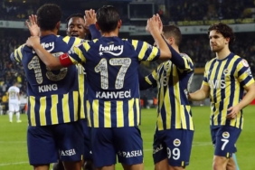 Fenerbahçe'de forvette zor karar 1 fenerbahcede-forvette-zor-karar-SF4j3anR.jpg