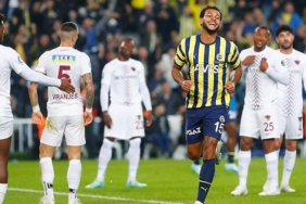 fenerbahcede-joshua-king-oyundan-ve-skordan-memnun-qWFHmG9H.jpg