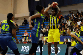 FIBA Kadınlar Avrupa Ligi: Fenerbahçe Alagöz Holding: 82 - ZVVZ USK Prag: 72 4 fiba-kadinlar-avrupa-ligi-fenerbahce-alagoz-holding-82-zvvz-usk-prag-72-B2fiK2OC.gif