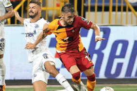 Galatasaray, Yunus Akgün'le yeni sözleşme konusunda anlaşma sağladı! 6 galatasaray-yunus-akgunle-yeni-sozlesme-konusunda-anlasma-sagladi-nGBSTFea.gif