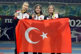 Genç eskrimcilerden gümüş madalya 2 genc-eskrimcilerden-gumus-madalya-sGOw5Xlr.jpg