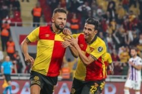 Göztepe’nin skoreri Yasin Öztekin 15 goztepenin-skoreri-yasin-oztekin-BrwumxG8.jpg