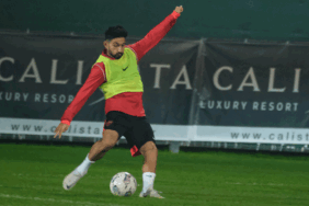 Hatayspor, dar alan ve taktik çalıştı 4 hatayspor-dar-alan-ve-taktik-calisti-W4ljFFLC.gif