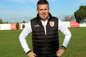 Hüseyin Eroğlu: “İlk yarıdaki son 3 maçtan 9 puanla ayrılmak istiyoruz” 8 huseyin-eroglu-ilk-yaridaki-son-3-mactan-9-puanla-ayrilmak-istiyoruz-NmRIpf6A.jpg
