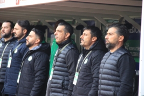 İlhan Palut: Beklediğimizi sahada aldık mı? Hayır 2 ilhan-palut-bekledigimizi-sahada-aldik-mi-hayir-1ylMCAkI.jpg