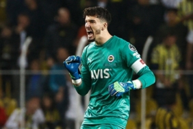 İtalyan devi Altay Bayındır'ın peşinde 5 italyan-devi-altay-bayindirin-pesinde-tUzF6XlK.jpg