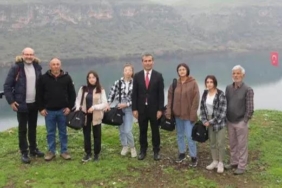 Kızılin köyünün kızları kürek sporcusu olmaya karar verdi 4 kizilin-koyunun-kizlari-kurek-sporcusu-olmaya-karar-verdi-Svlb7zQs.jpg