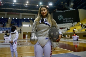 Milli eskrimci Nisanur Erbil FANATİK'e konuştu: En büyük hedefim Olimpiyat altını! 1 milli-eskrimci-nisanur-erbil-fanatike-konustu-en-buyuk-hedefim-olimpiyat-altini-9p9ft7p7.jpg