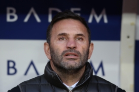 Okan Buruk'tan Sivasspor'un iptal edilen golüyle ilgili açıklama 4 okan-buruktan-sivassporun-iptal-edilen-goluyle-ilgili-aciklama-Y4QjjUta.jpg