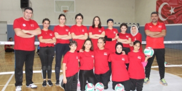 oturarak-voleybol-kadin-a-milli-takimi-karaman-kampini-tamamladi-xzvX4ZTM.jpg