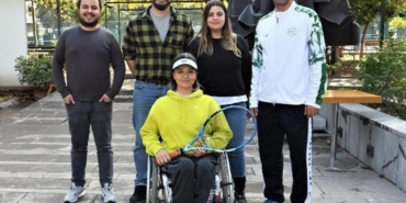 paralimpik-teniscinin-hayati-belgesel-oldu-sCE6ZAnE.jpg