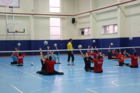 Paravolleyde hedef 2024 Paris Olimpiyatları 6 paravolleyde-hedef-2024-paris-olimpiyatlari-lLMM8xTw.jpg