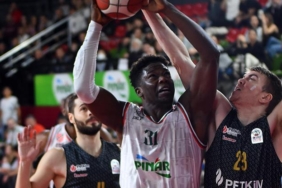 Pınar Karşıyaka-Aliağa Petkimspor maç sonucu: 96-75 2 pinar-karsiyaka-aliaga-petkimspor-mac-sonucu-96-75-1ScB7NDS.jpg
