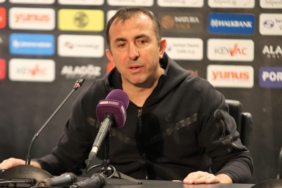 Recep Uçar'dan takıma övgü, 3 puanın önemine vurgu 2 recep-ucardan-takima-ovgu-3-puanin-onemine-vurgu-PVEFzEkF.jpg