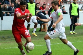 samsunspor-ile-adanasporun-55-randevusu-F56awDXf.jpg