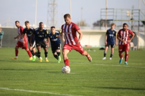 Sivasspor hazırlık maçında FC Saarbrücken’i yendi 31 sivasspor-hazirlik-macinda-fc-saarbruckeni-yendi-lST1FGRh.jpg