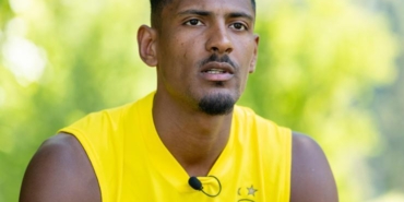 Testis tömörü teşhisi konulan Borussia Dortmund'un yıldız ismi Sebastien Haller'in durumu belli oldu 1 testis-tomoru-teshisi-konulan-borussia-dortmundun-yildiz-ismi-sebastien-hallerin-durumu-belli-oldu-hznPyJzP.jpg