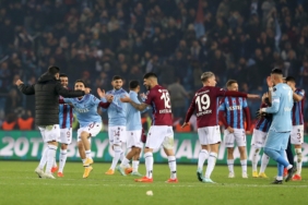 Trabzon yerel basınında büyük coşku 4 trabzon-yerel-basininda-buyuk-cosku-lvzWCzL7.jpg