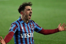 Trabzonspor'un on numarası: "Abdulkadir Ömür" 11 trabzonsporun-on-numarasi-abdulkadir-omur-x3sKwjj6.jpeg