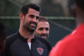 Volkan Demirel: "Yarın transferi açıklayacağız" 1 volkan-demirel-yarin-transferi-aciklayacagiz-OtbZnF6T.jpg